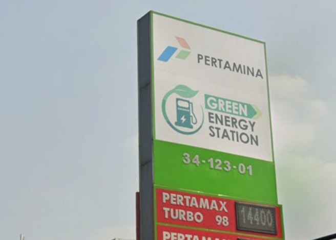 Banyak yang Belum Tau, Ini Perbedaan Pertamax dan Pertamax Green!