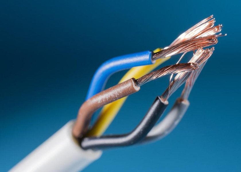 Perbedaan Kabel Listrik Tembaga dan Aluminium