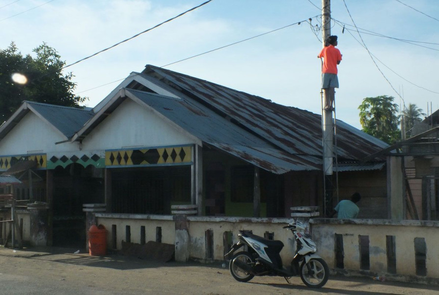 Pemerintah Targetkan 5.758 Desa Terlistriki Lewat Program Lisdes 2025–2029