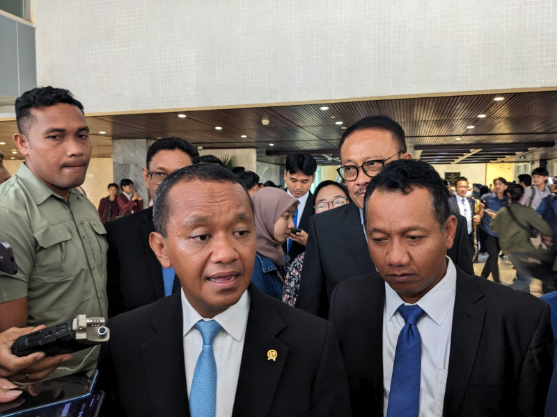 Ini Tanggapan Menteri ESDM Usai UU Minerba Diketok!