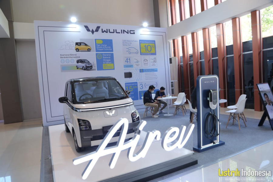 Insentif Mobil Hybrid Lebih Rendah Dibanding Mobil Listrik?