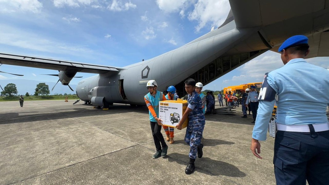 Sinergi TNI, BPBD, dan PLN Percepat Pemulihan Kelistrikan di Aceh