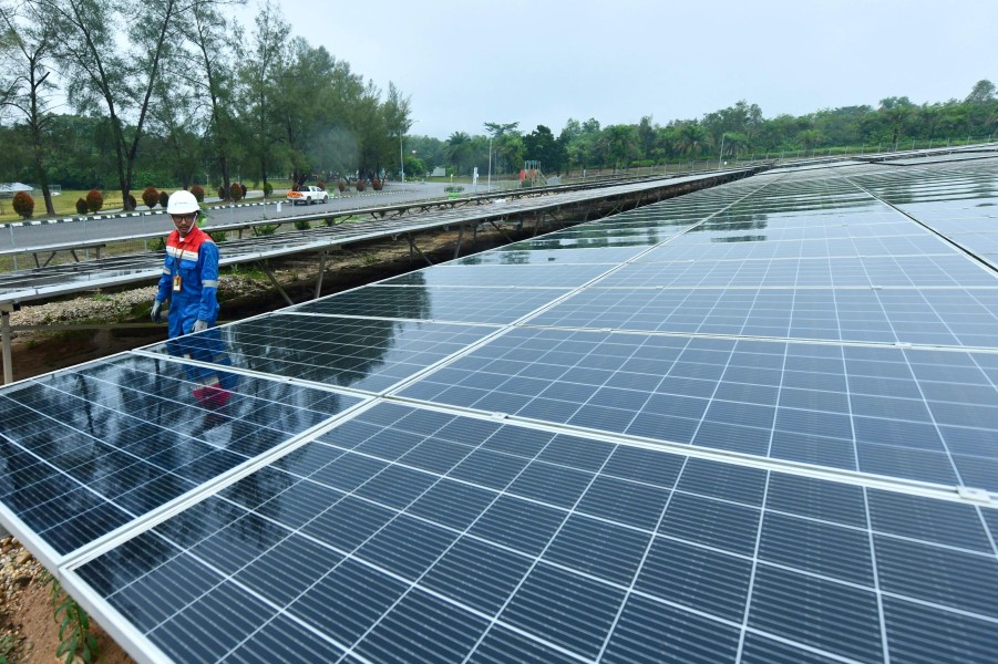 Mengintip PLTS Terbesar Pertamina Group yang Berdiri di Tanah Riau
