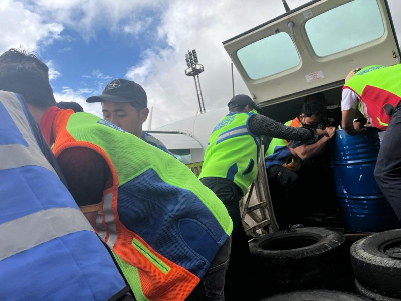 Pertamina Patra Niaga Salurkan BBM Menggunakan Pesawat Perintis ke Wilayah Terdampak Bencana